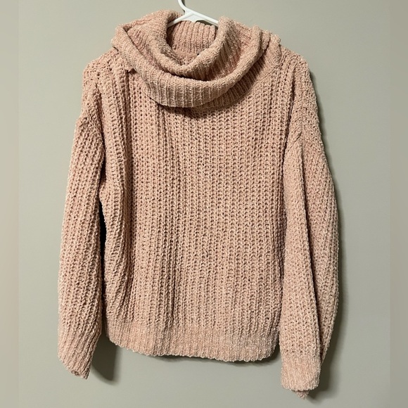 Women’s Cowl Neck Sweater - Picture 1 of 3